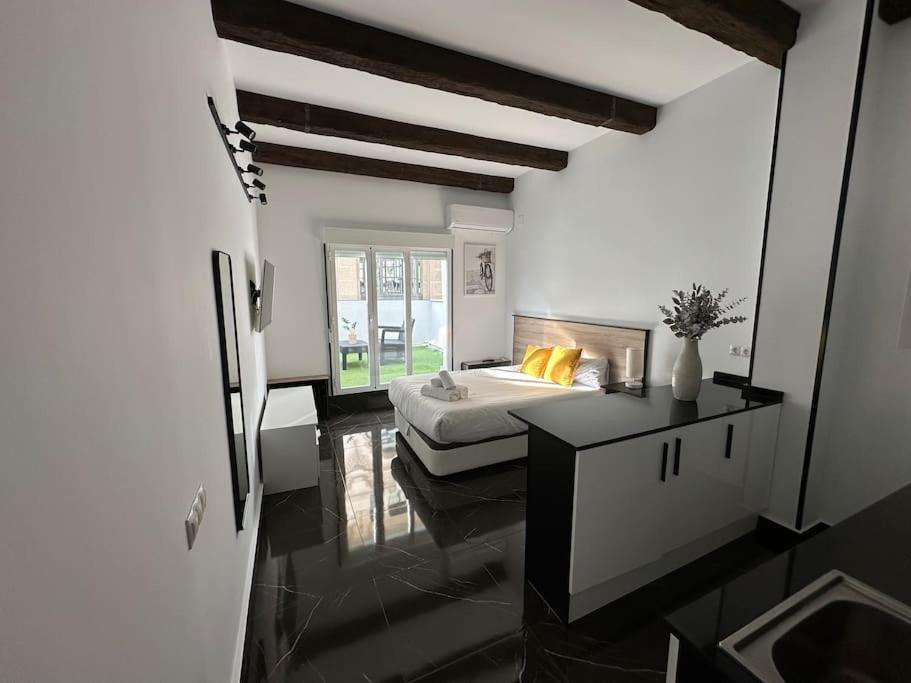 Apartment Cozy Penthouse With Terrace In Gran Via - 3c