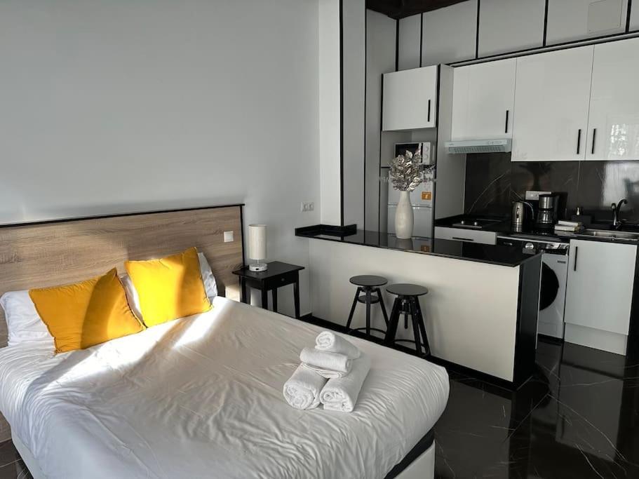 Cozy Penthouse With Terrace In Gran Via - 3c Apartamento