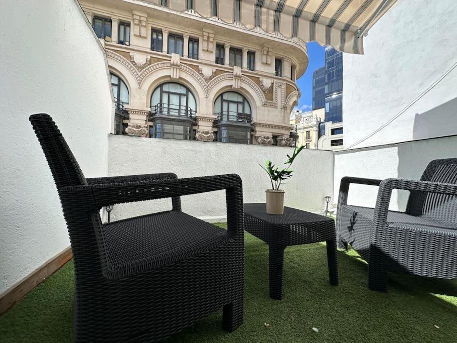 Apartment Cozy Penthouse With Terrace In Gran Via - 3c *