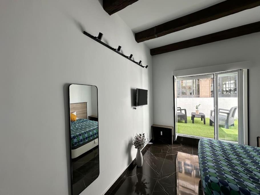Apartment Cozy Penthouse With Terrace In Gran Via - 3c
