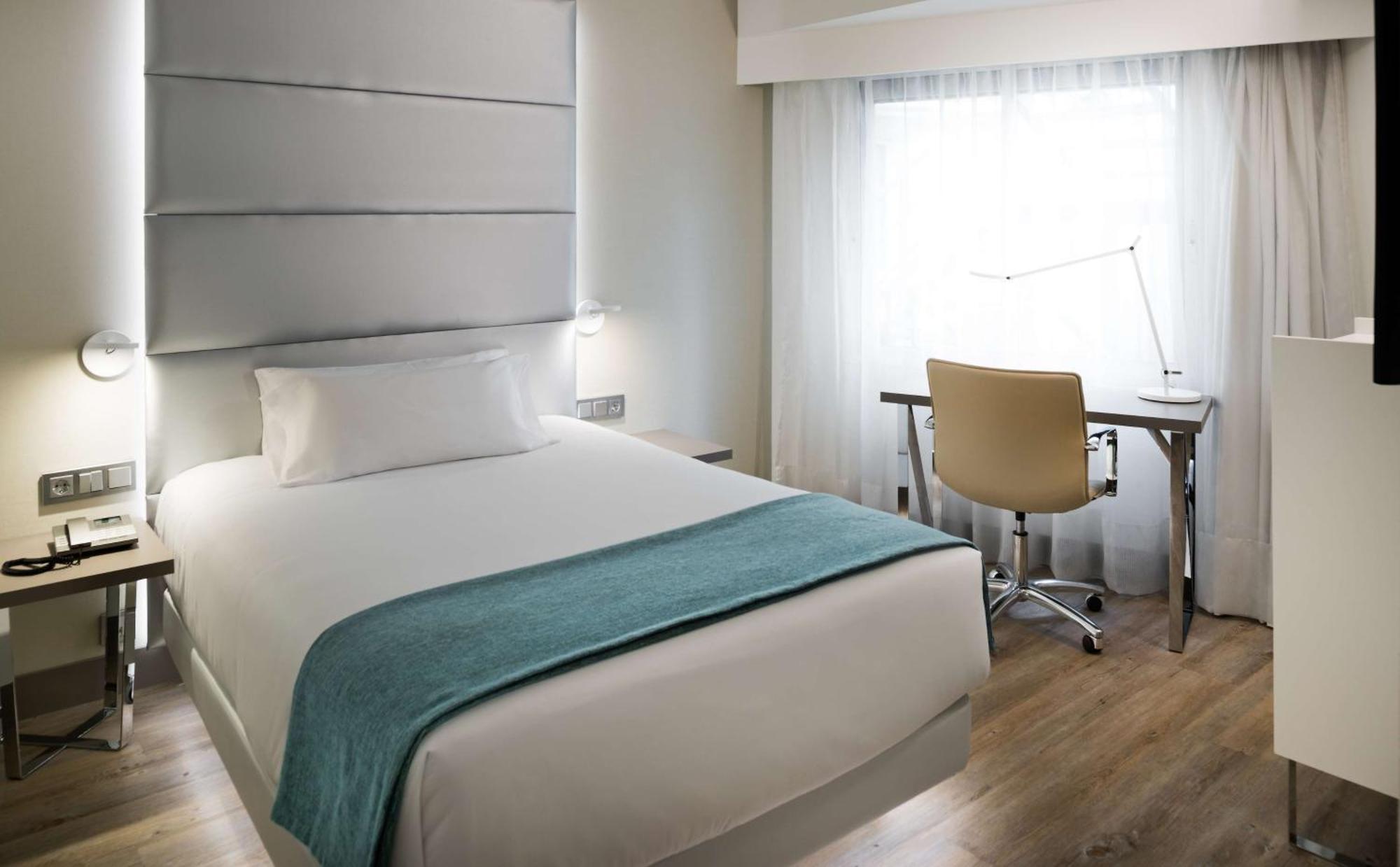 Hotel Nh Zurbano