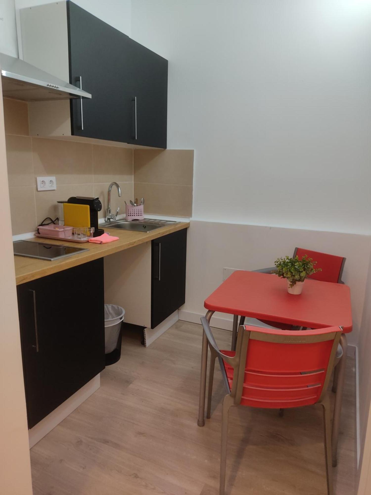 Guest house Grand Via House 3*