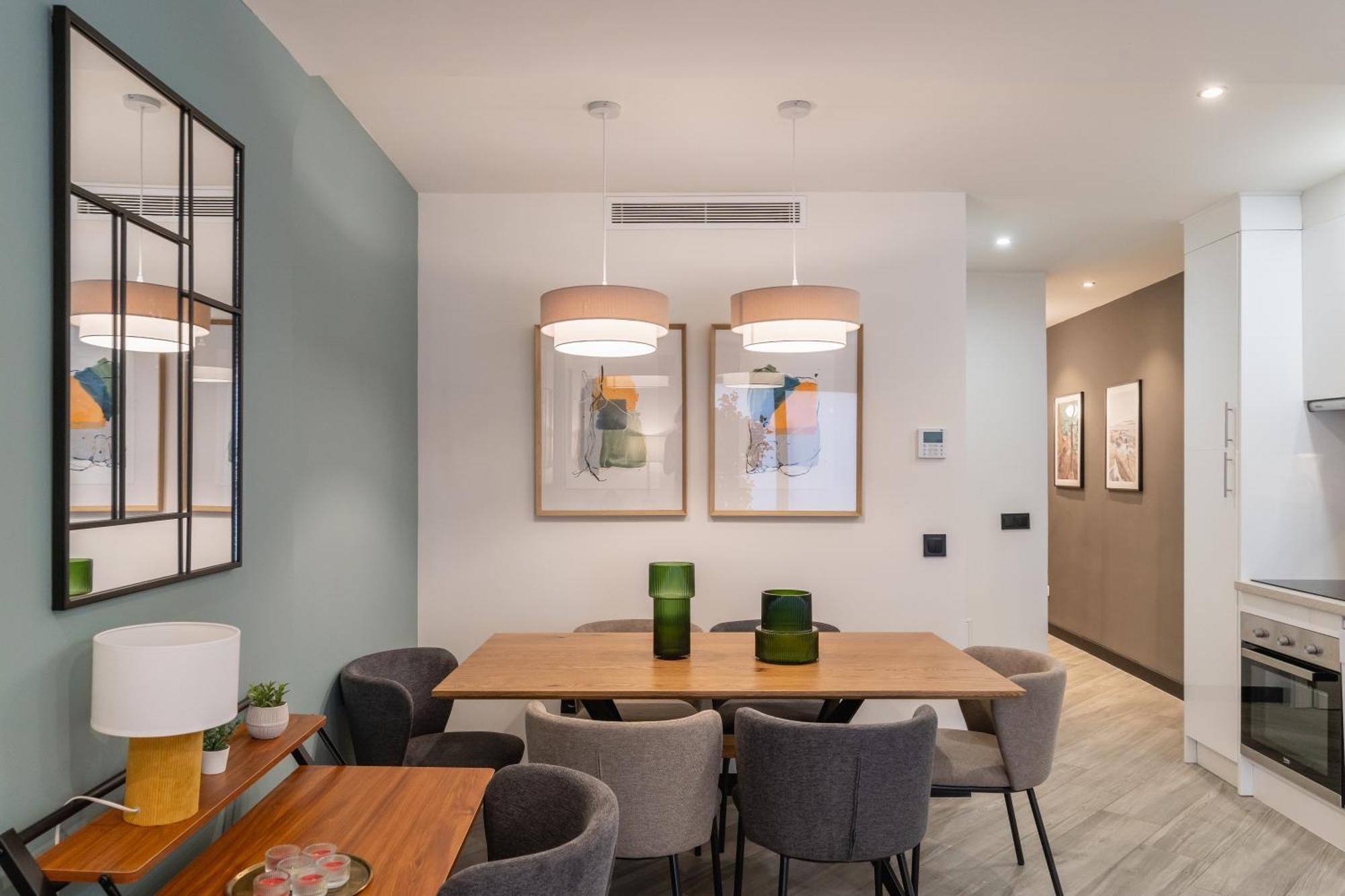 Modern Apartment-2bedrooms 2baths-malasana Apartment Madrid