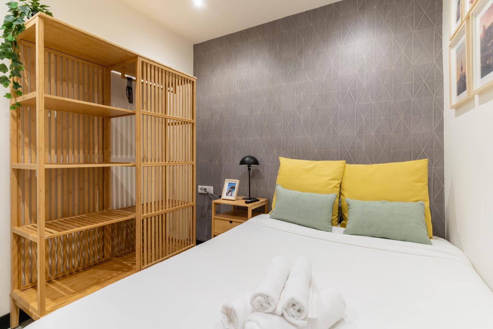Modern Apartment-2bedrooms 2baths-malasana *