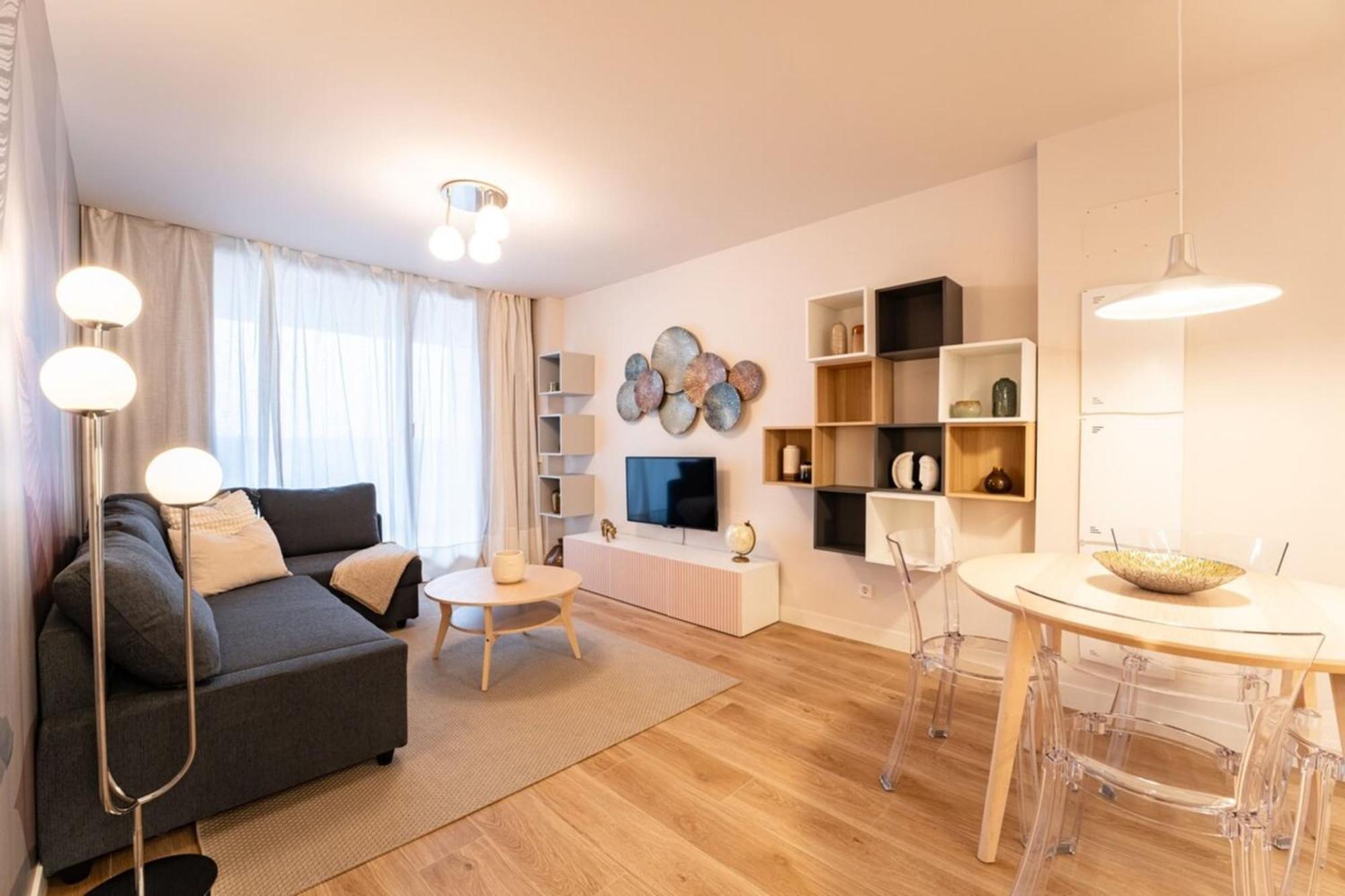 Apartment Chic 1bd Flat Wsauna & Balcony Tetuan Madrid!