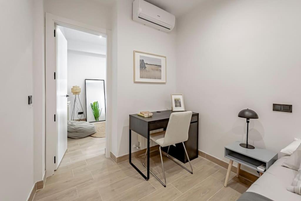 Lejlighed Stunning And Spacious Flat At Barrio De Letras