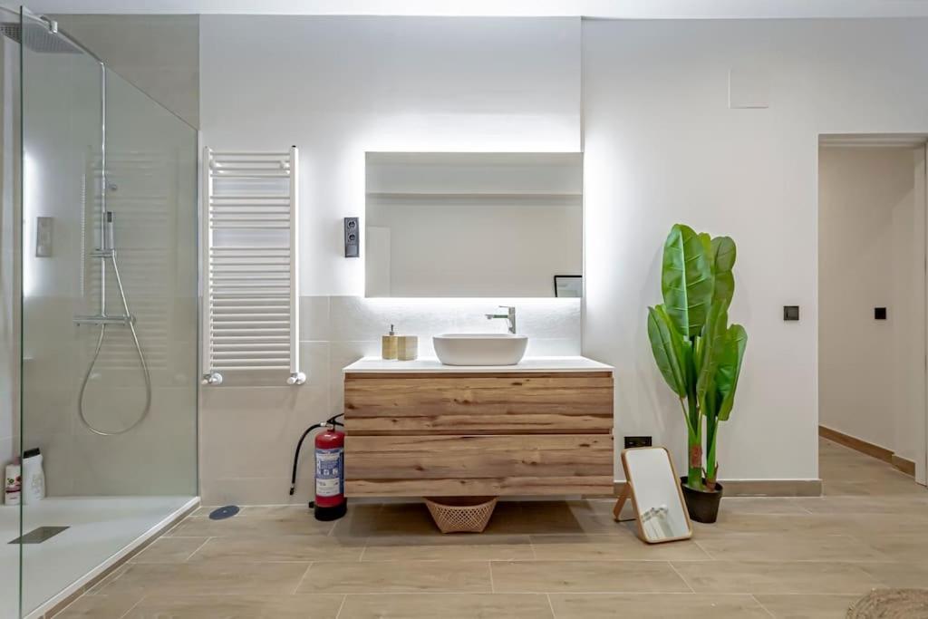 Lejlighed Stunning And Spacious Flat At Barrio De Letras