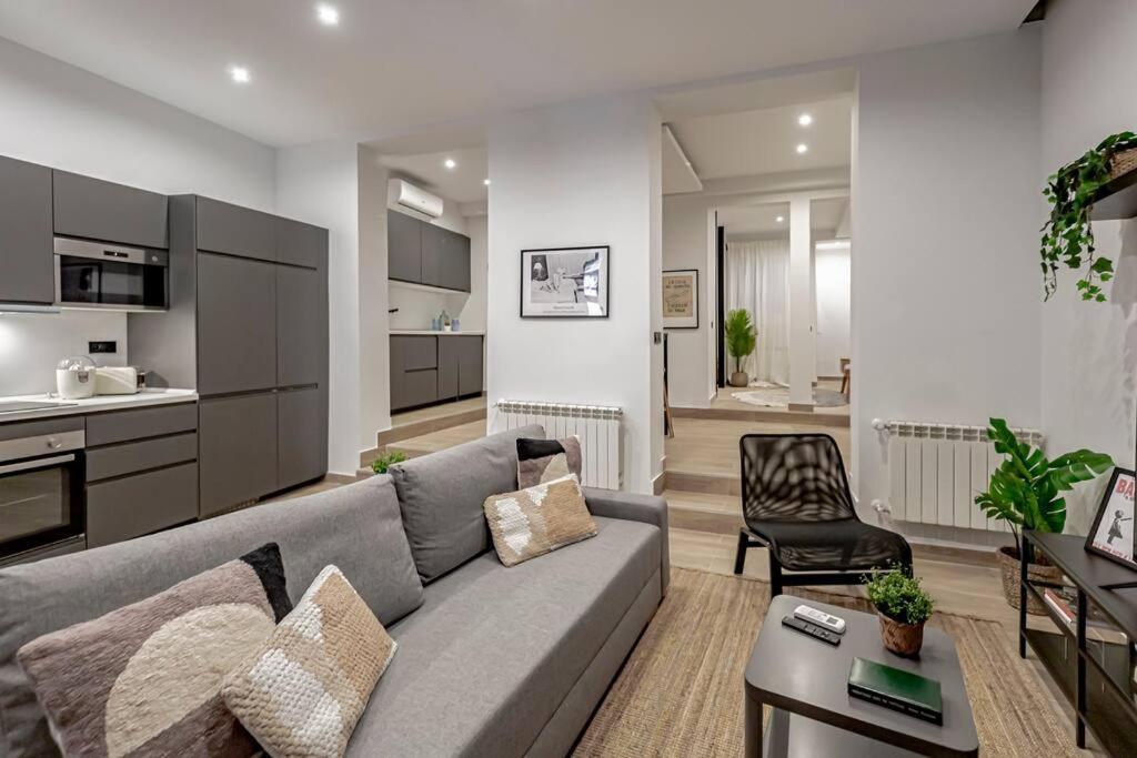 Lejlighed Stunning And Spacious Flat At Barrio De Letras *