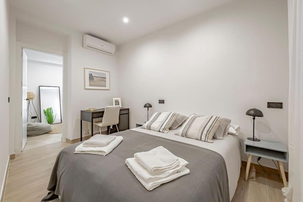 Apartamento Stunning And Spacious Flat At Barrio De Letras