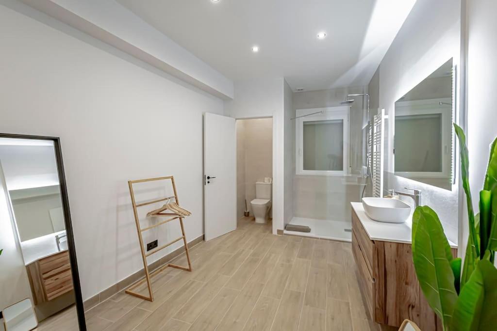 Apartamento Stunning And Spacious Flat At Barrio De Letras Madrid