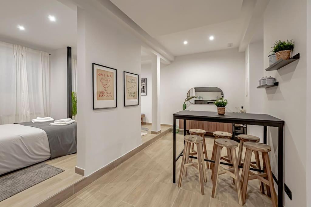 Stunning And Spacious Flat At Barrio De Letras Apartamento Madrid