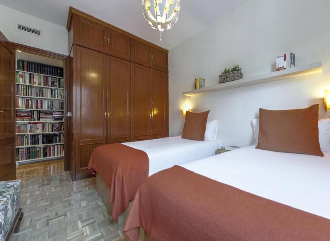 Apartment Plaza De Ventas Ii -tu Con Estilo En