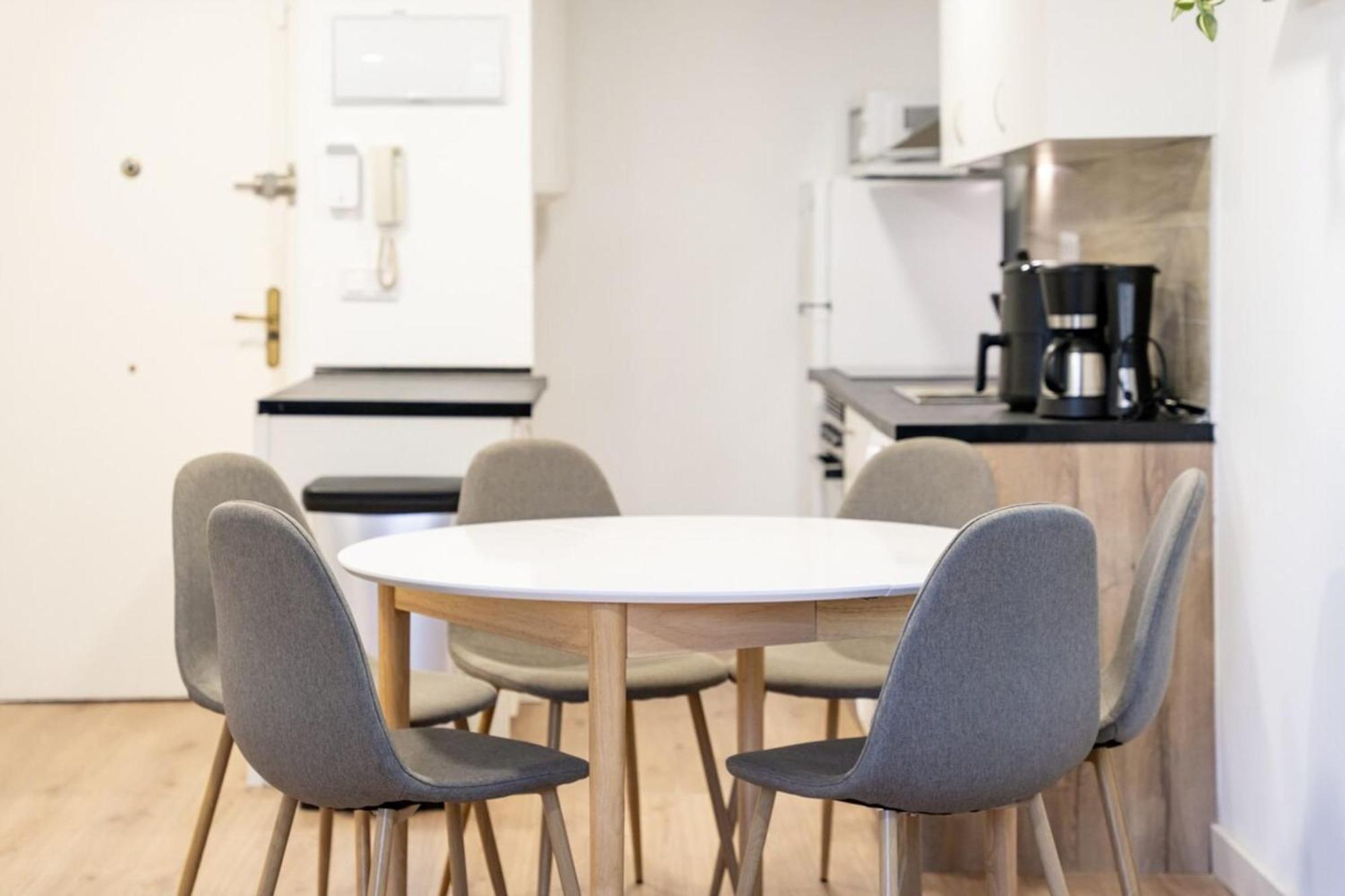 Apartment Moderncozy Near Barajas *