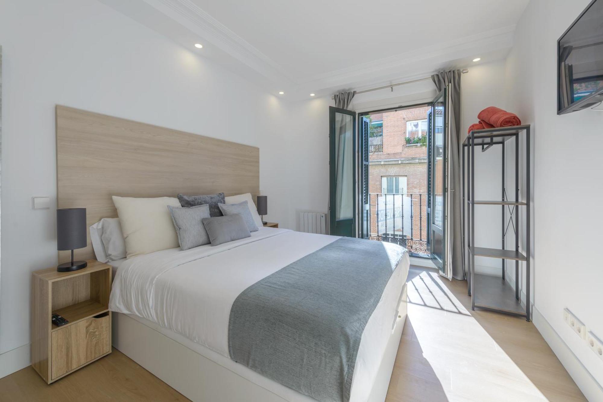Gran Via New 2br 1bth Elevator Lejlighed Madrid