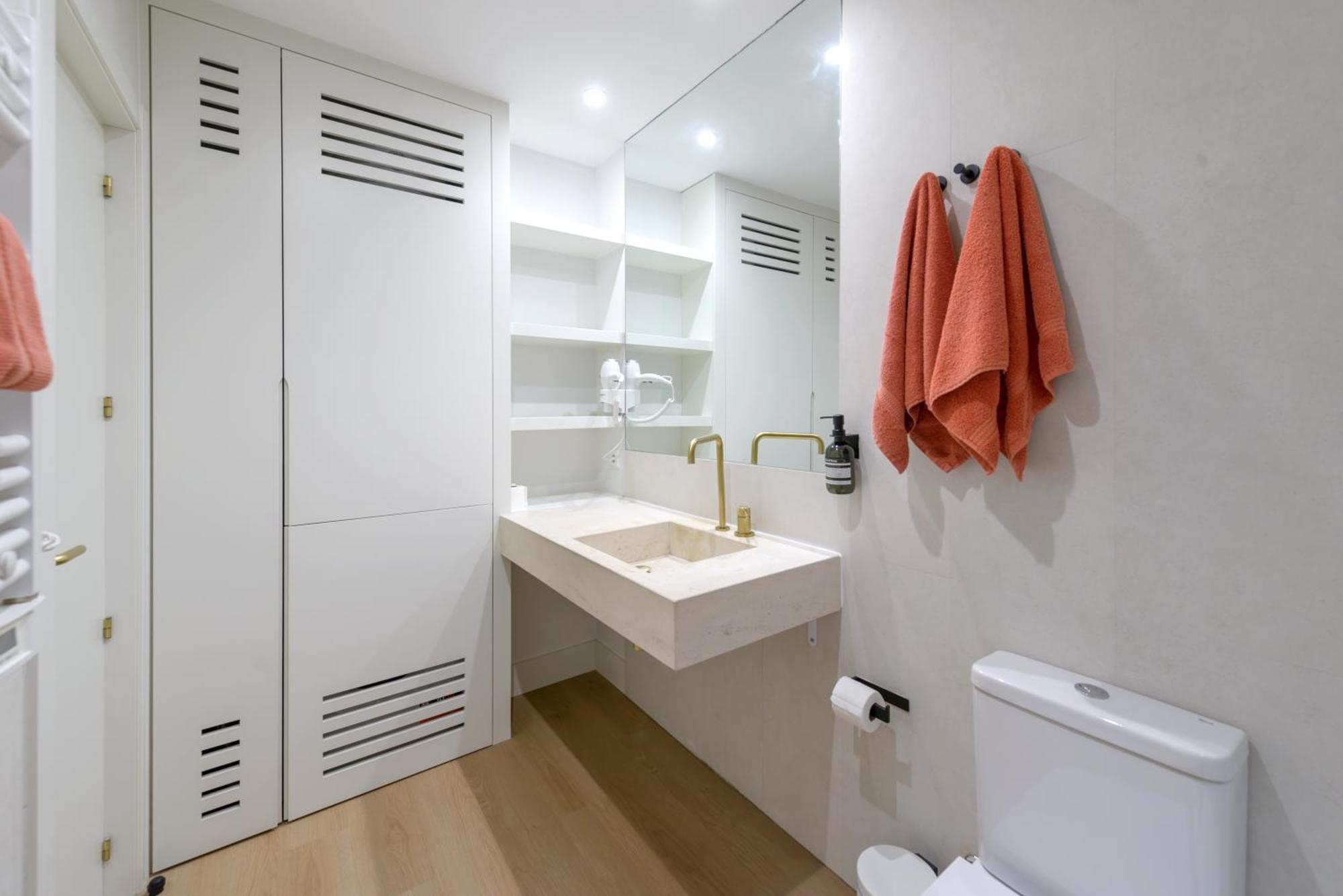 Lejlighed Gran Via New 2br 1bth Elevator