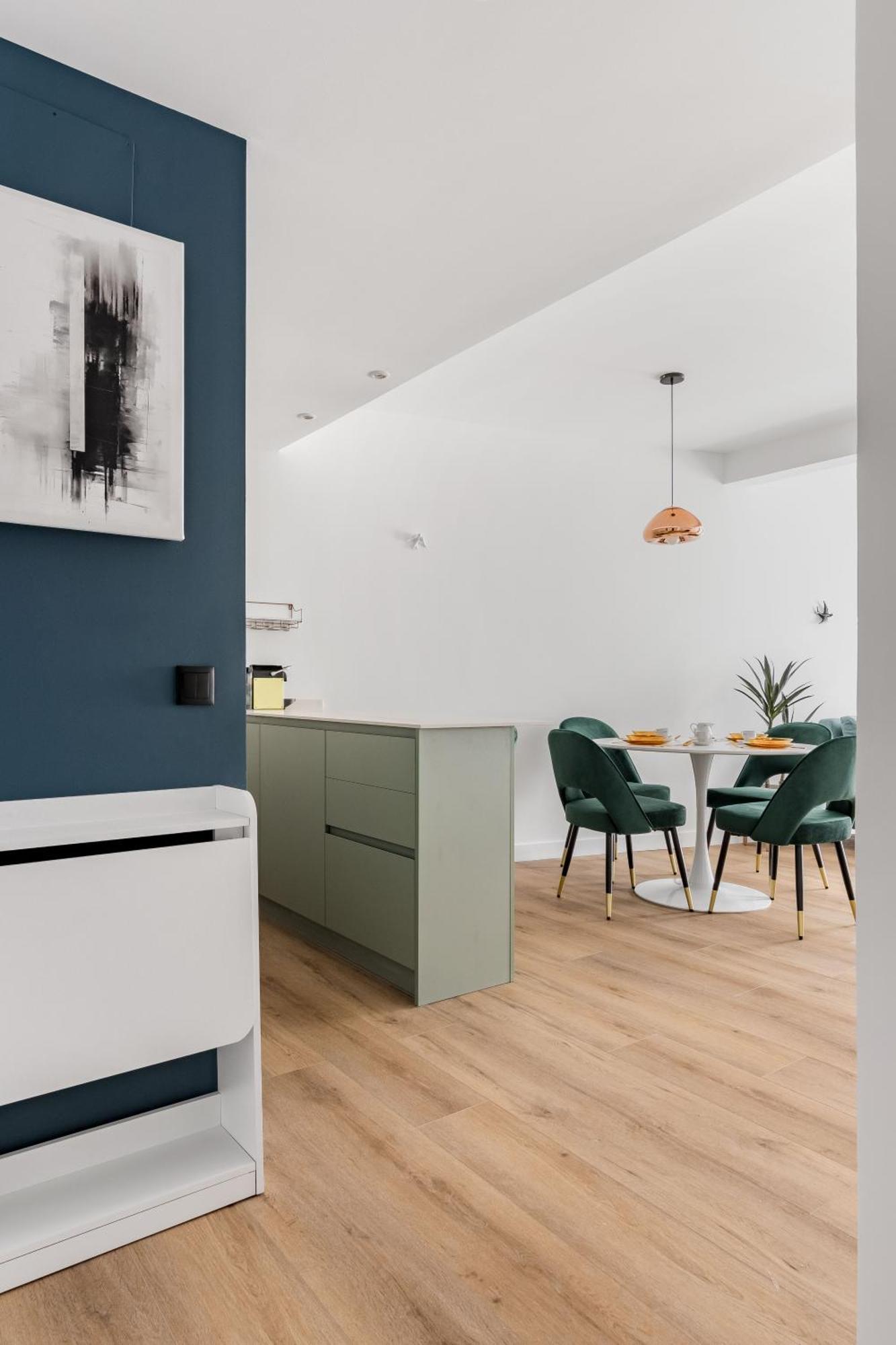 Charming Gran Via Vii Apartment