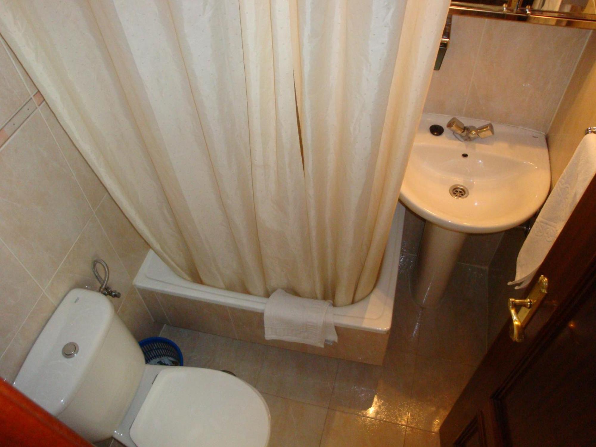Guest house Zamora 2*