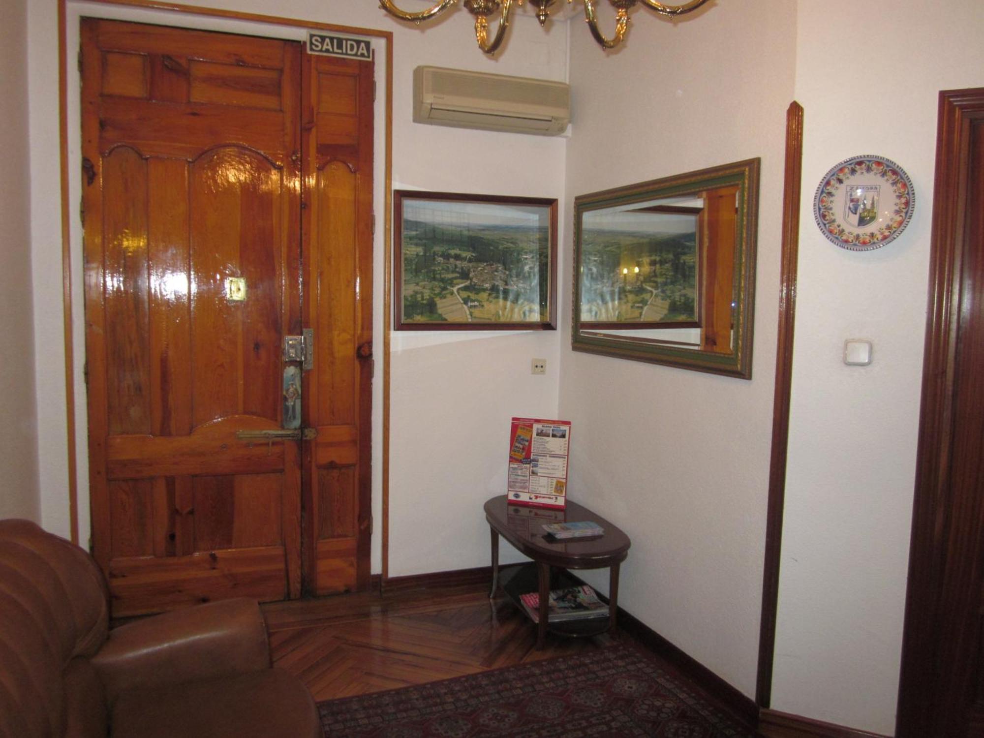 Guest house Splendid - Gran Via Madrid