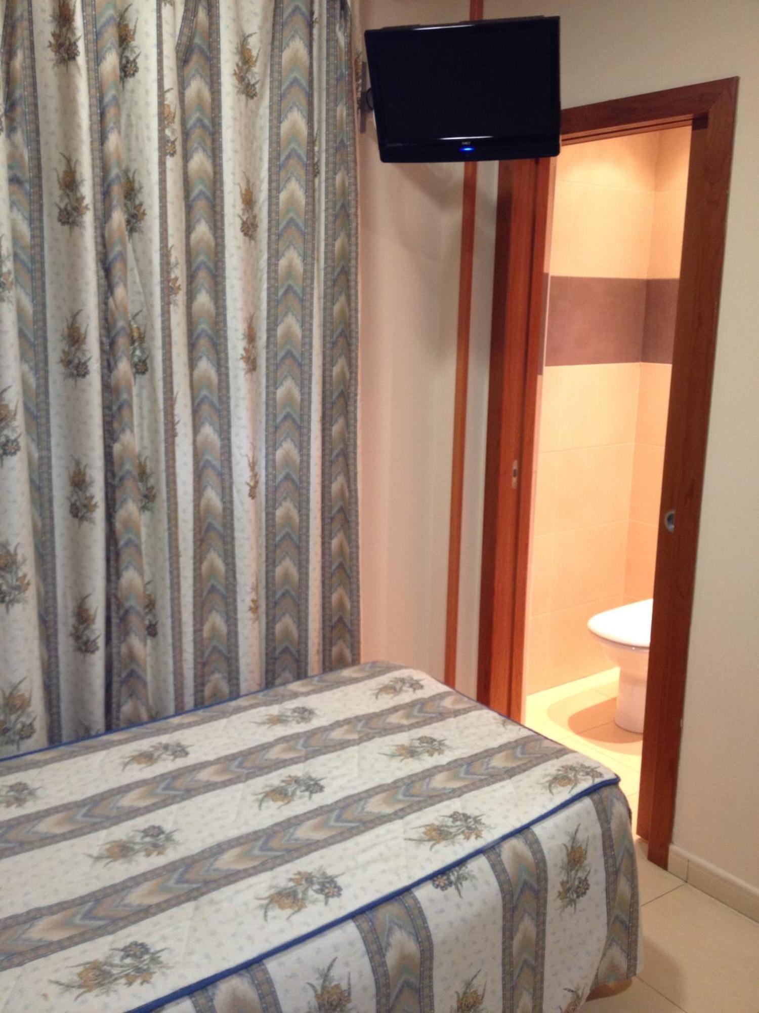 Gasthof Aeropuerto 3*