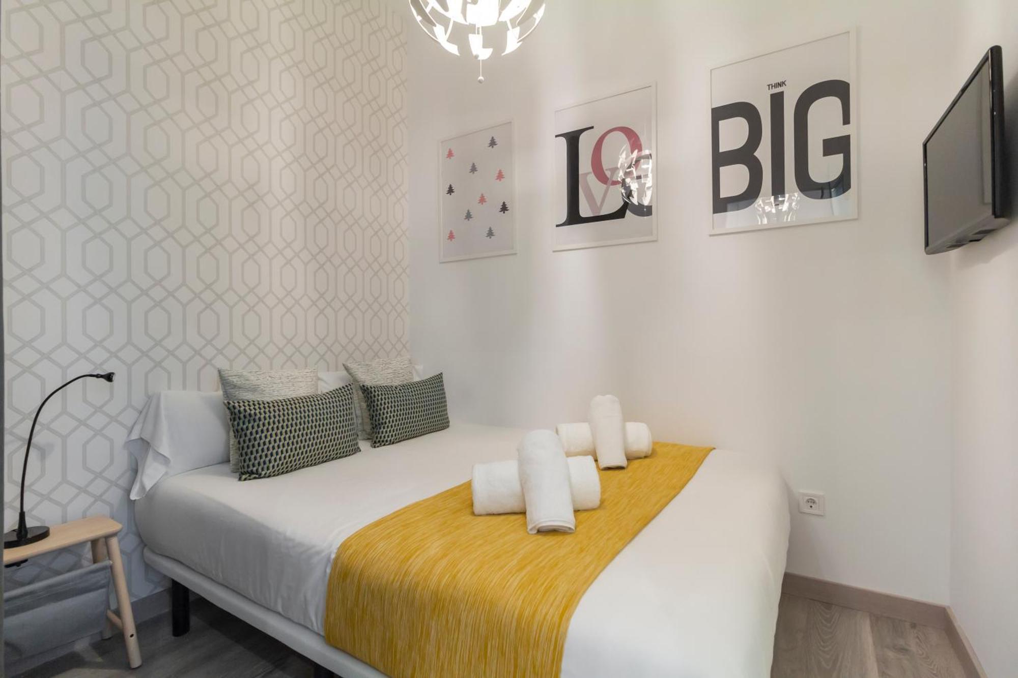 Apartamento Ronda De Valencia Madrid