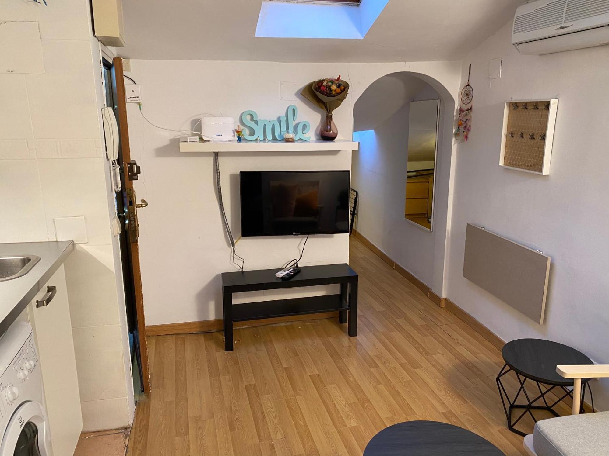 Lejlighed San Bernabe, 2 En Vistillas Junto A Metro Puerta De Toledo Madrid