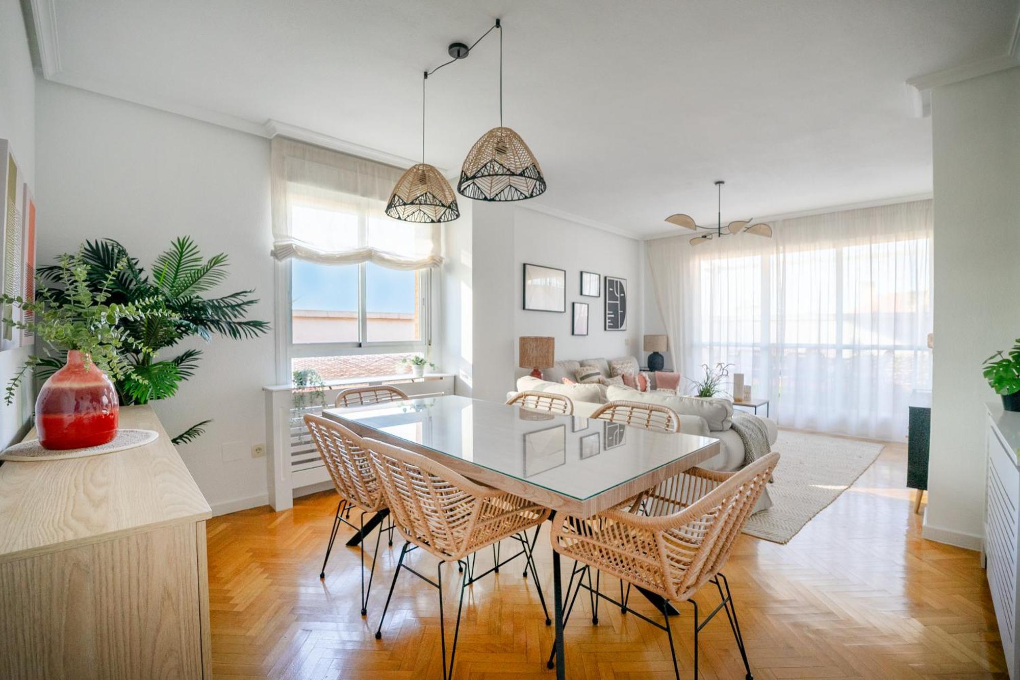 Atico Con Terraza, Parking Y Piscina Madrid