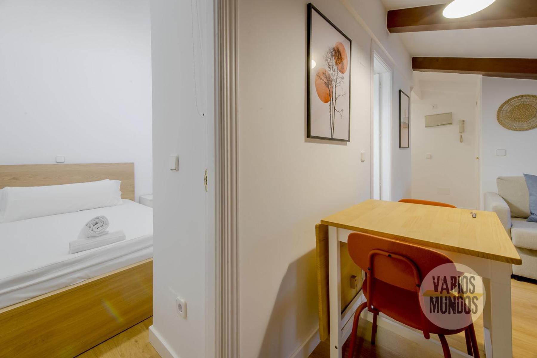 Lejlighed Fashion Design Loft En Calle Carretas-sol 4pax *