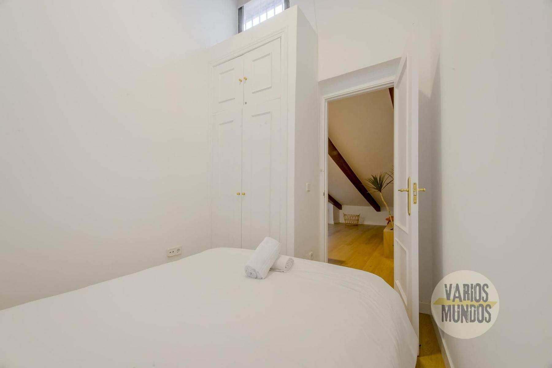 Lejlighed Fashion Design Loft En Calle Carretas-sol 4pax Madrid