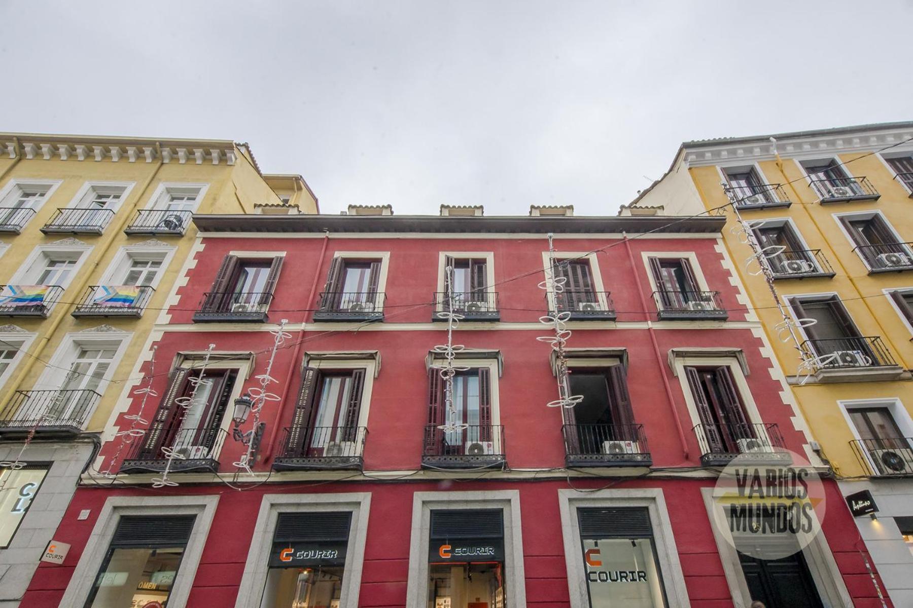 Lejlighed Fashion Design Loft En Calle Carretas-sol 4pax *