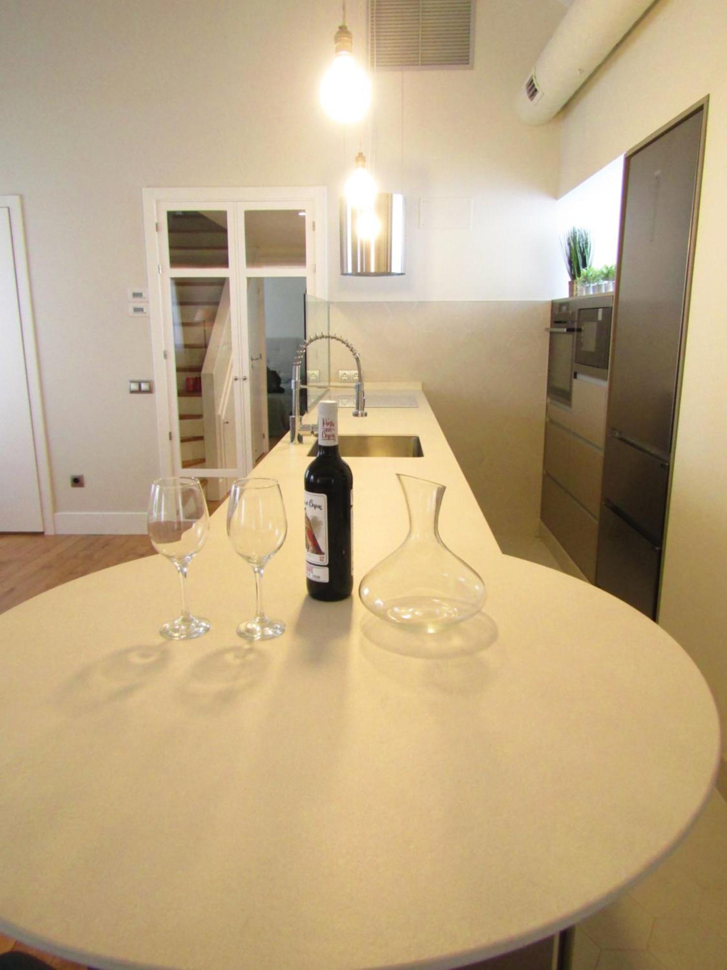 Ferienhaus Duplex De Lujo Junto Al Bernabeu Real