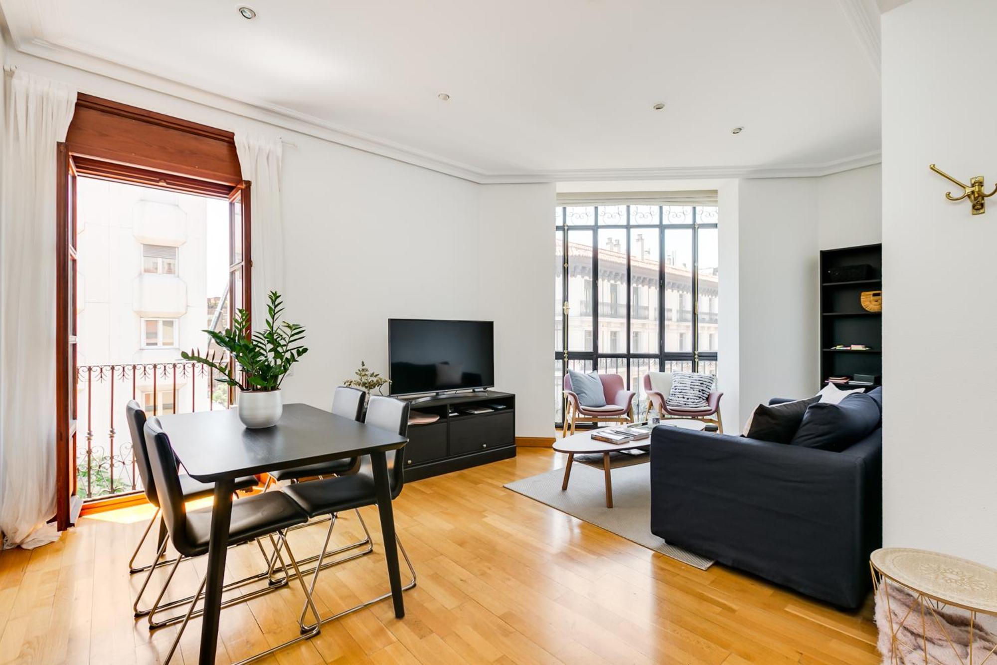 Apartment Serrano & Claudio Coello: Lujo, Luz Y Elegancia *