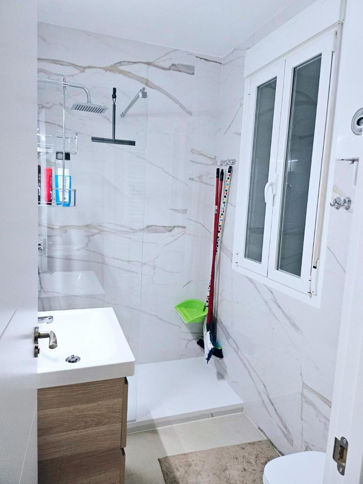 Apartment Acogedor En Atocha By Bebalmy Madrid