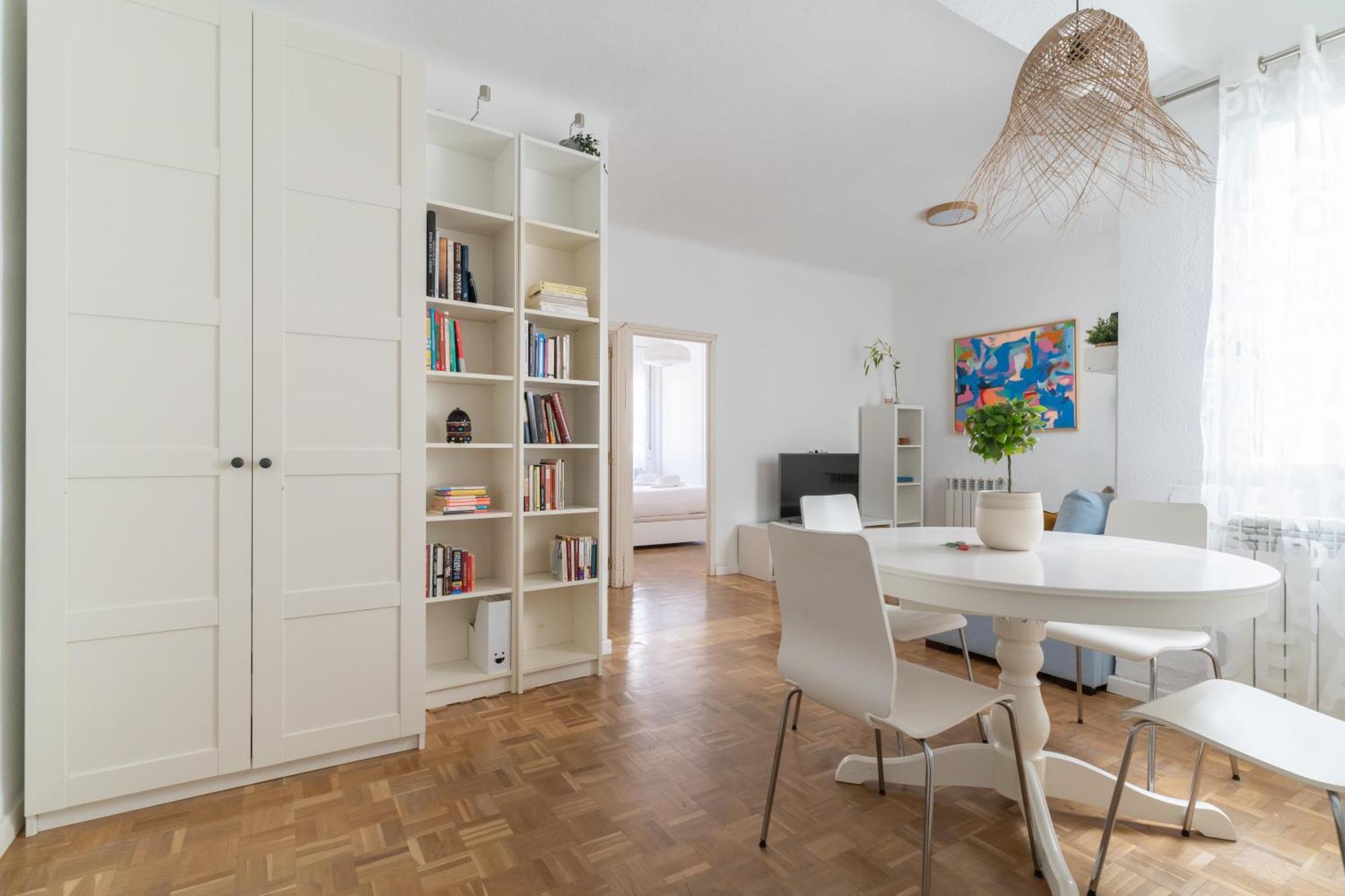 Lejlighed Bright Apartment-2bedrooms 1bathroom-delicias Madrid