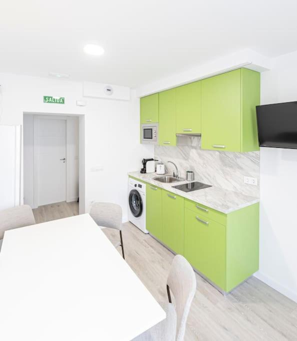 Apartment Luminoso En El Barrio Ibiza A Solo 1km De Retiro Madrid