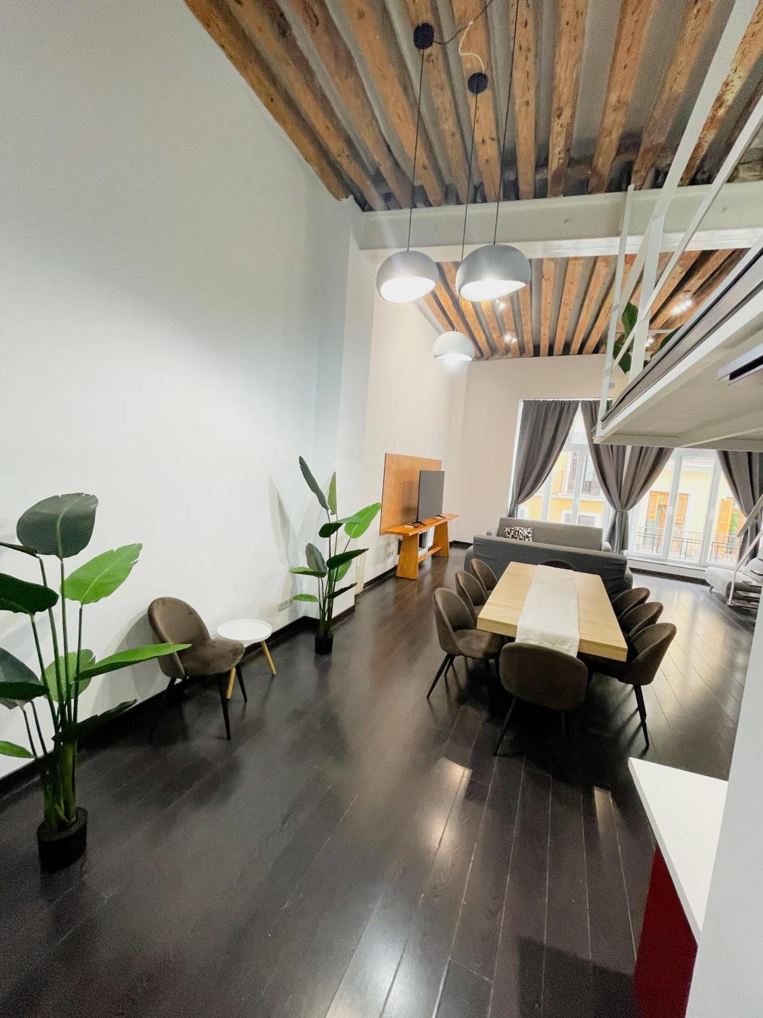 Apartamento Carretas Duplex Exterior Izquierda Madri