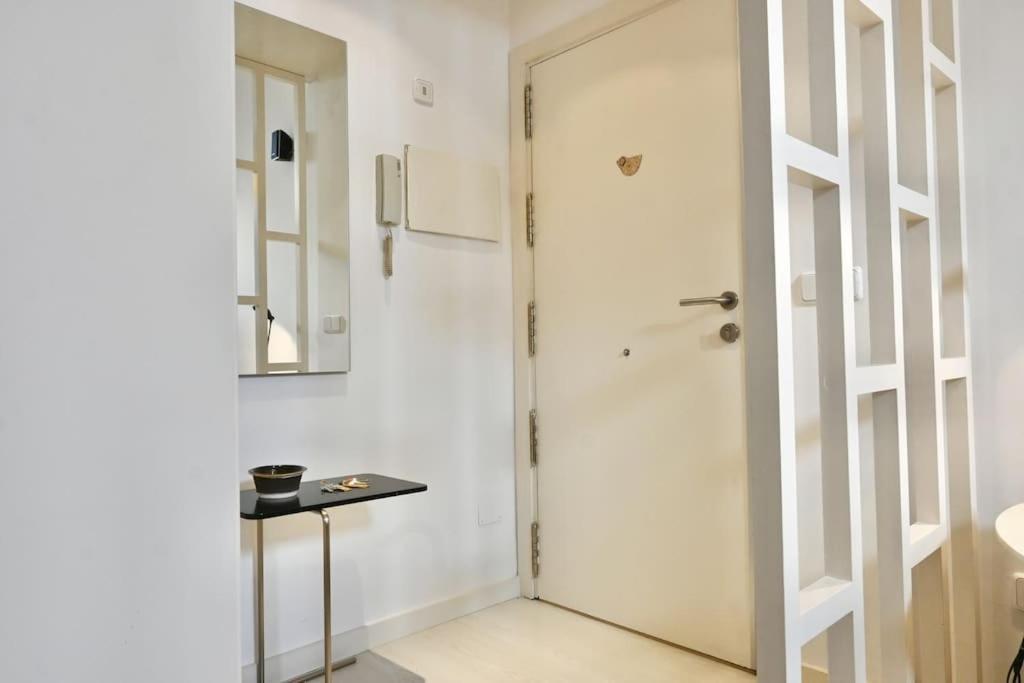 Apartment For Temporal Con Encanto A Pocos Metros Del Sol Myr13