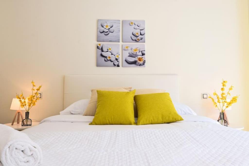 Apartment For Temporal Con Estilo Y Comodidad En Eros 14 *