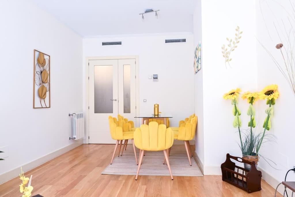 Apartment For Temporal Con Estilo Y Comodidad En Eros 14 Madrid