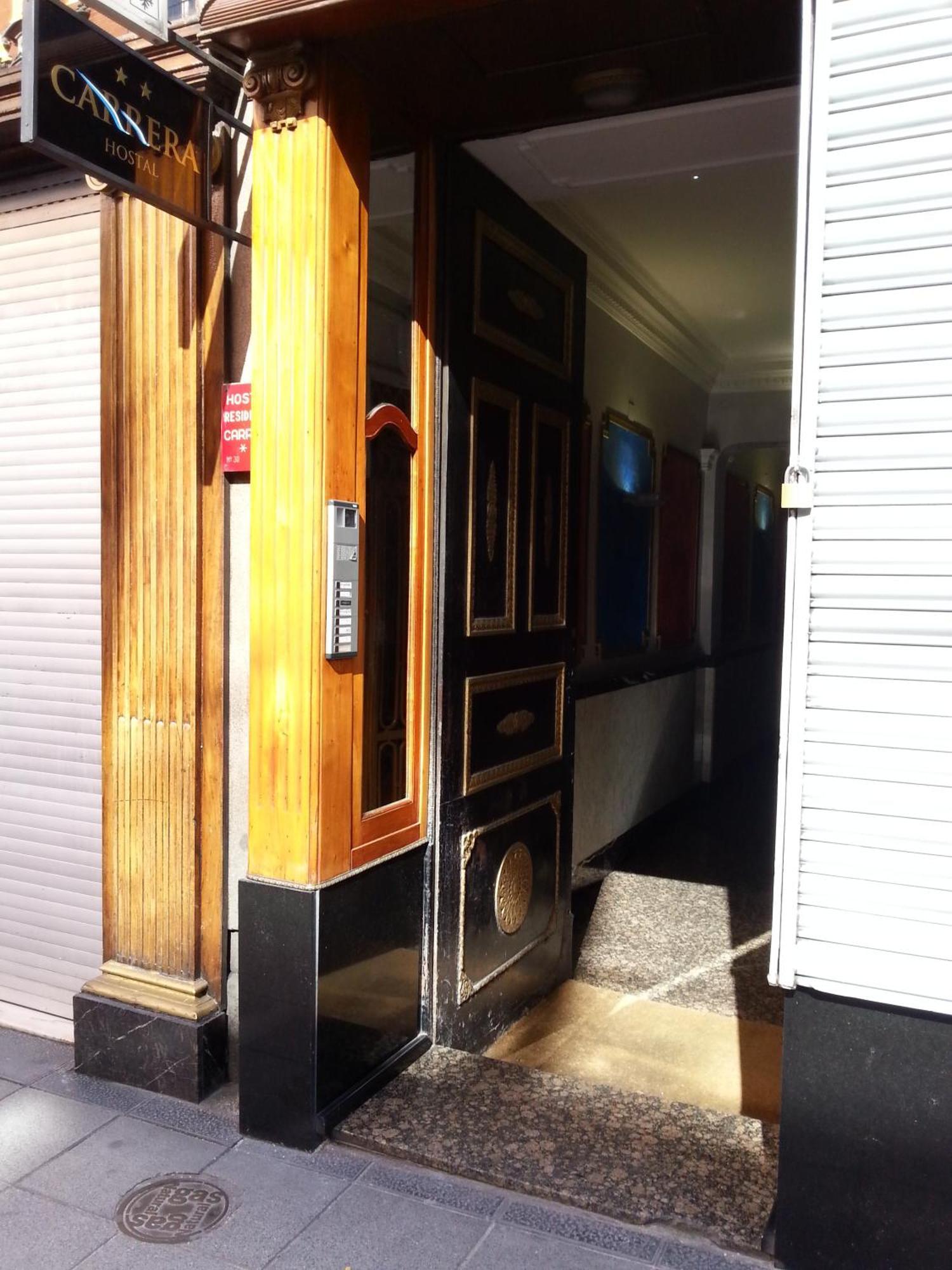 Carrera Guest house