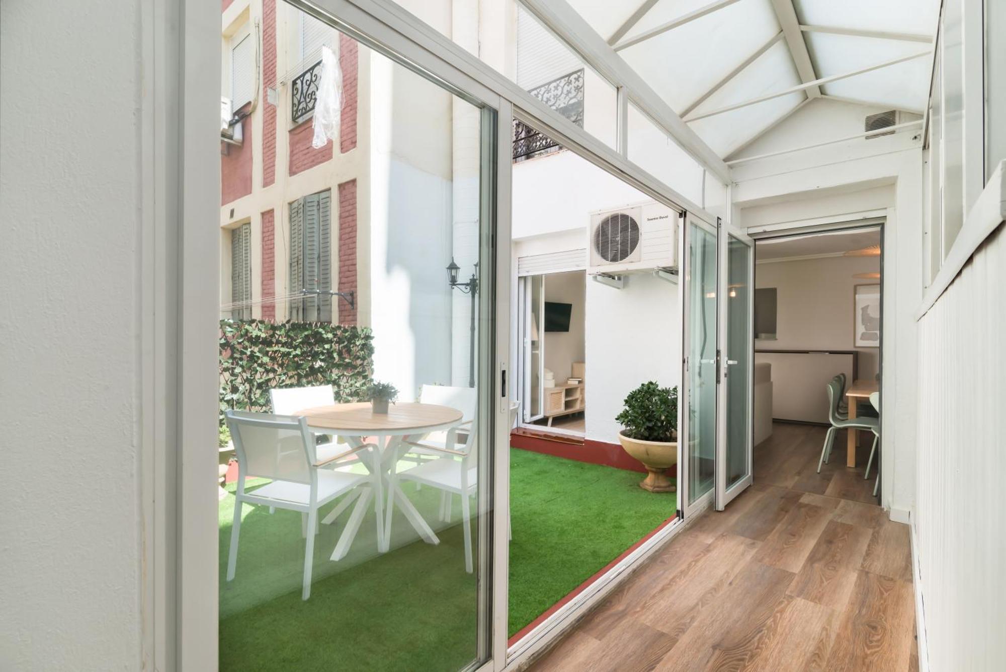 Roisa Centro Apartment *