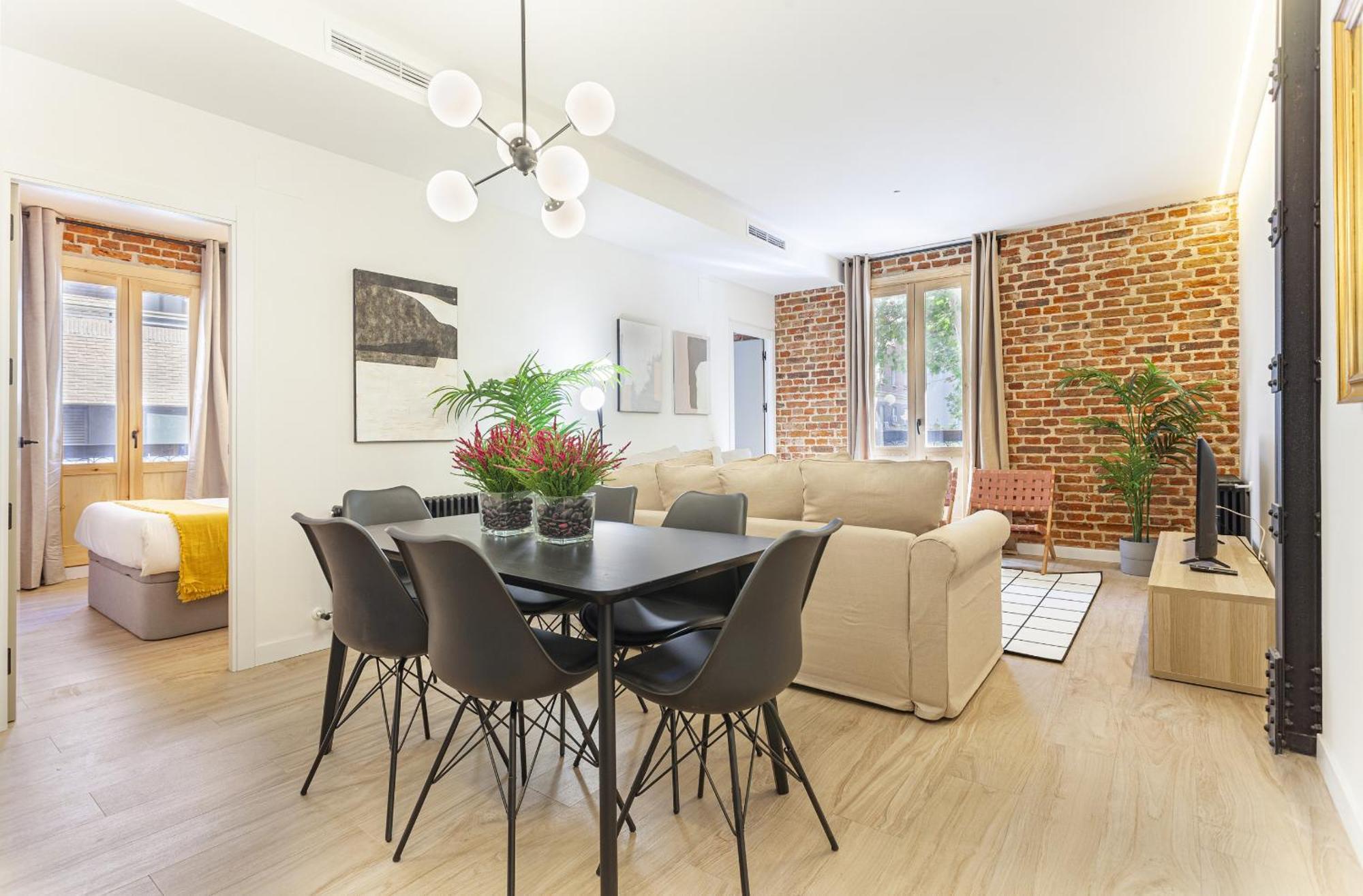 Mit House 4 Ways En