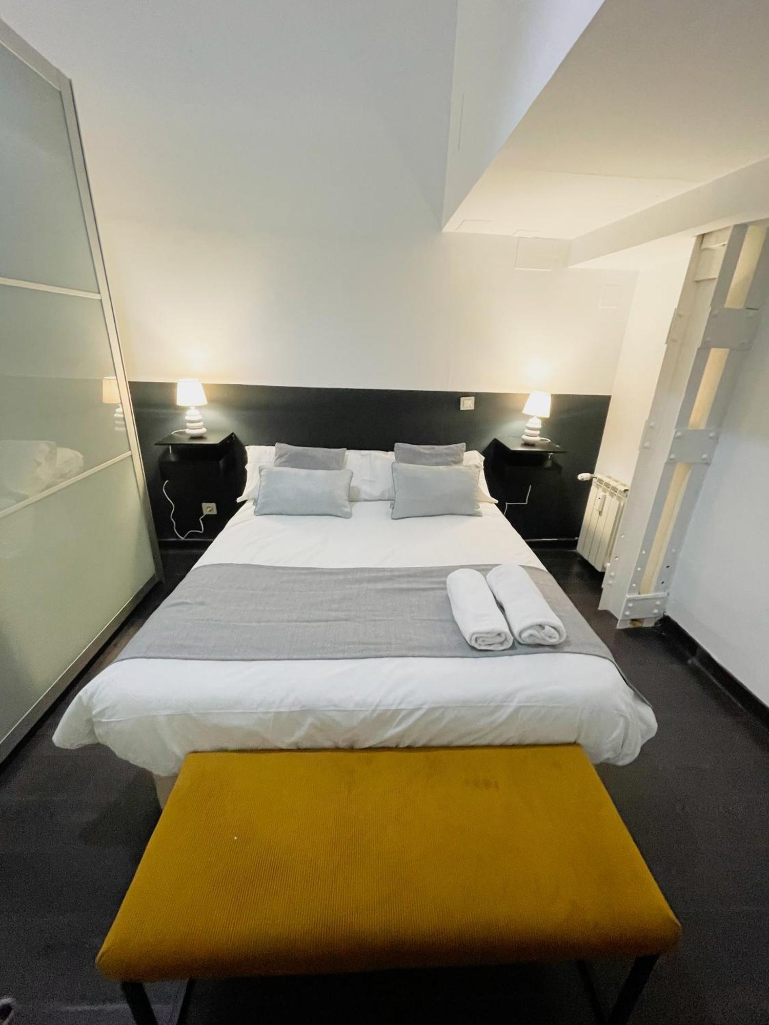 Carretas Duplex Exterior Derecha Madrid