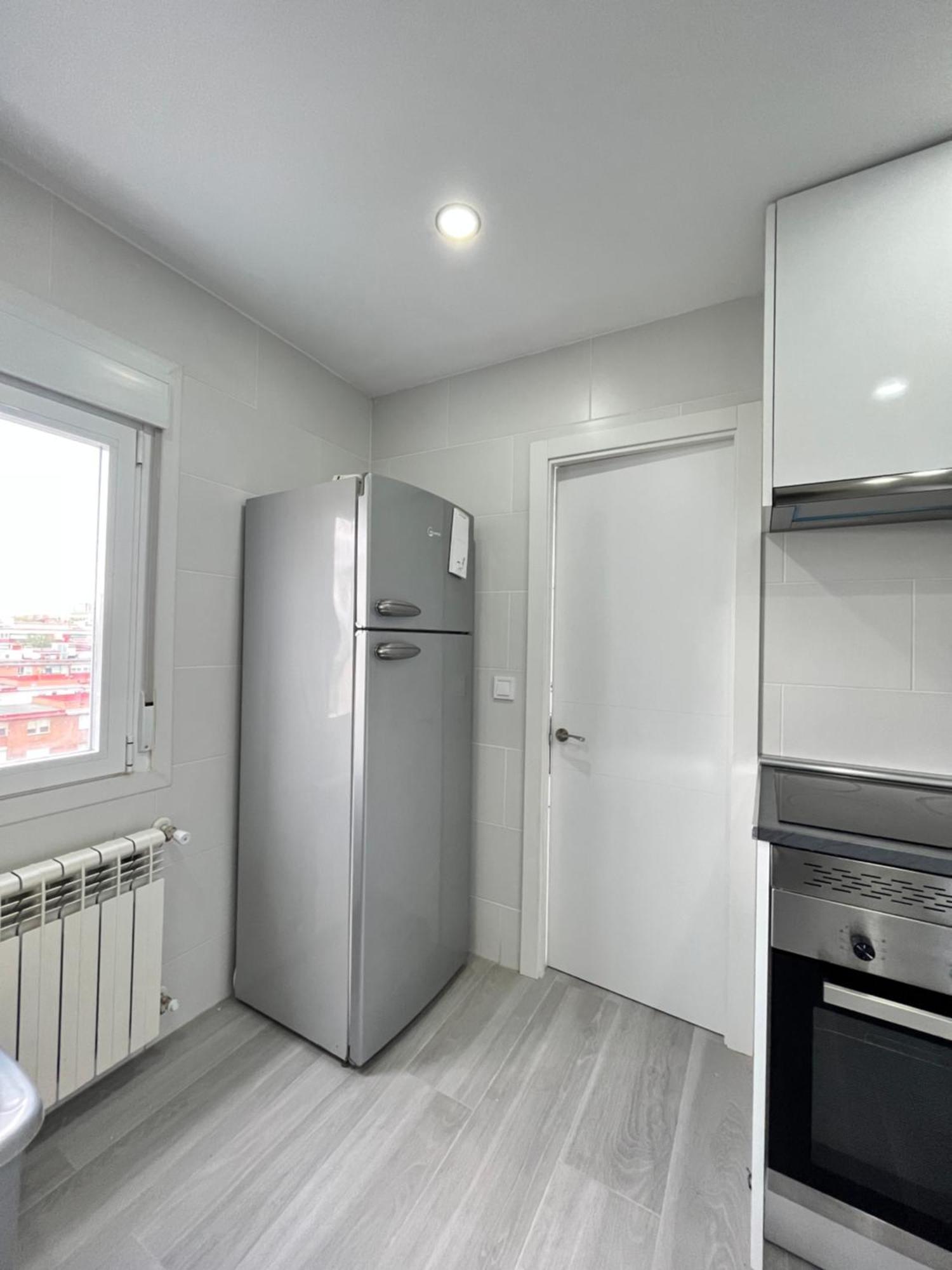 Gran Piso Retiro Corregidor Temporal Apartment Madrid