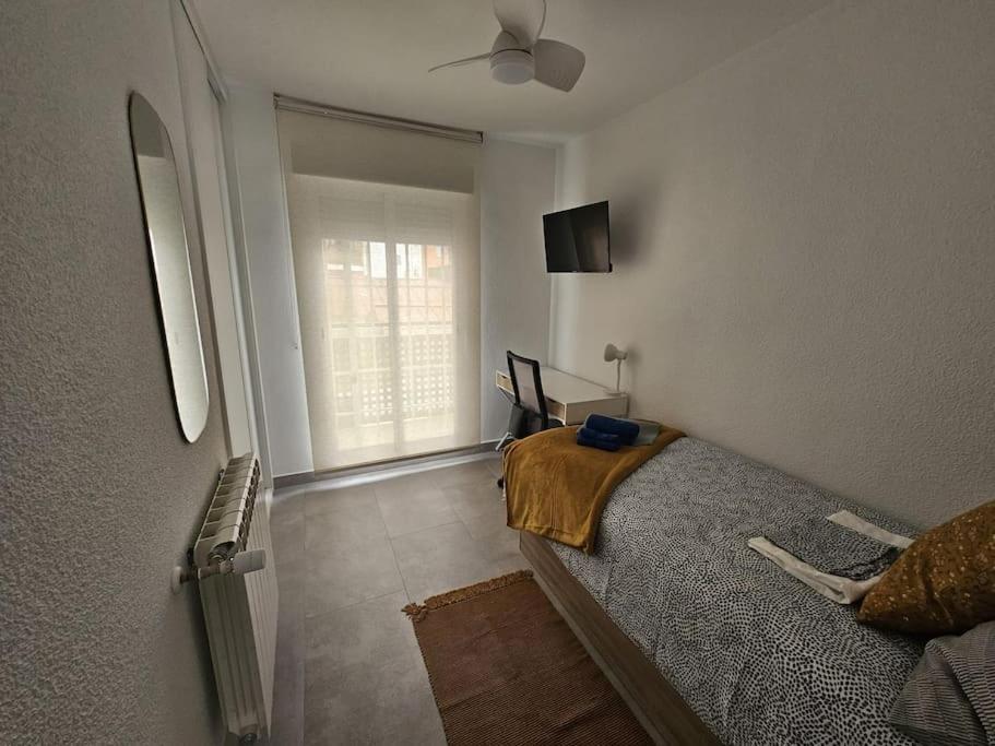 Elegant With Yard For 4 Pax In Tetuan - 1
