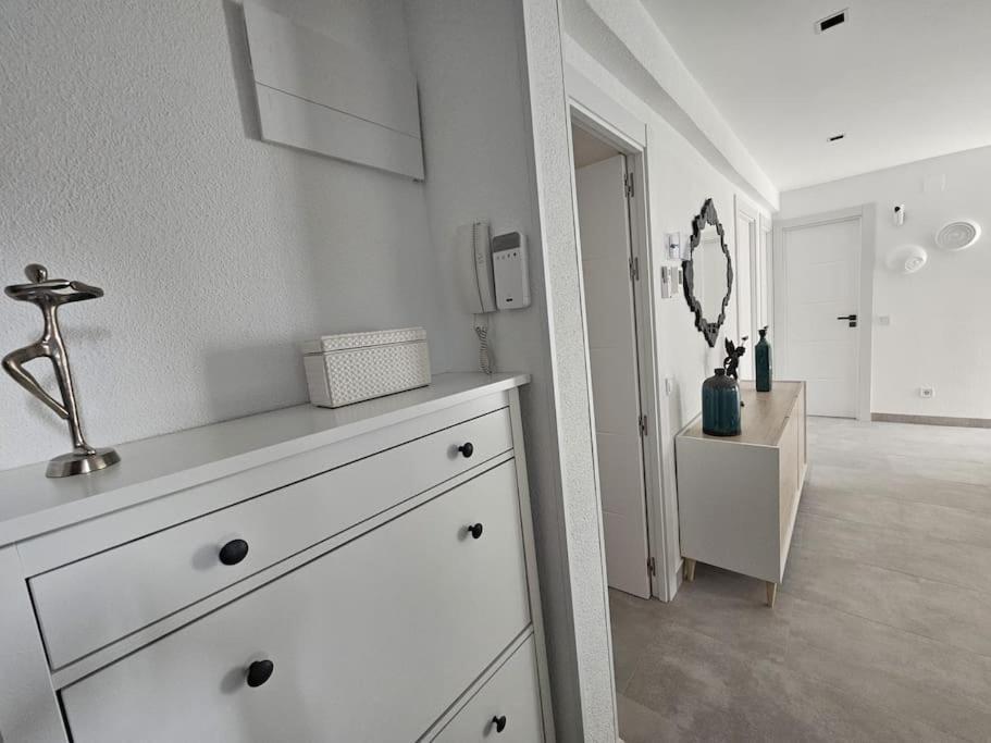 Apartment Elegant With Yard For 4 Pax In Tetuan - 1 *