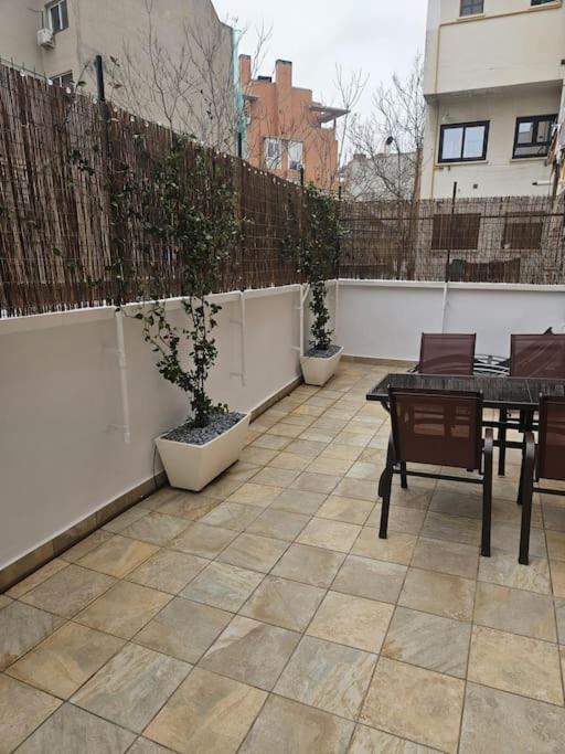Apartment Elegant With Yard For 4 Pax In Tetuan - 1 Madrid