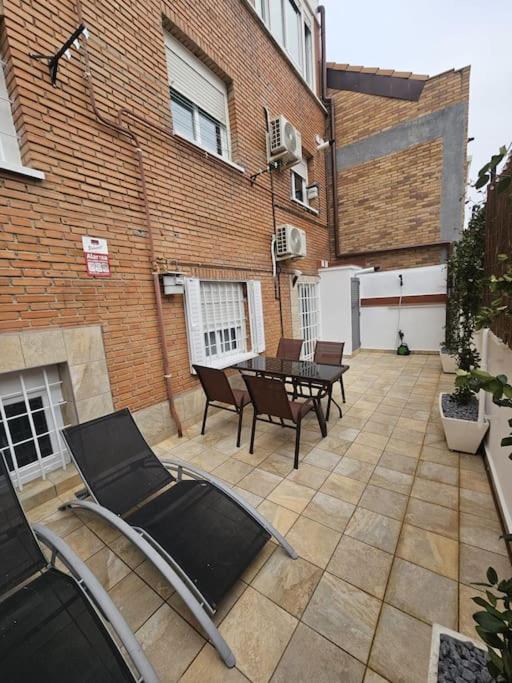 Elegant With Yard For 4 Pax In Tetuan - 1 Apartment Madrid