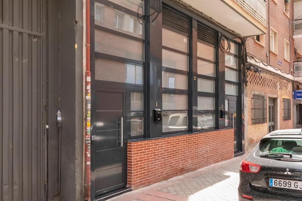 New Duplex In Front Of Palacio Vistaalegre Apartment Madrid