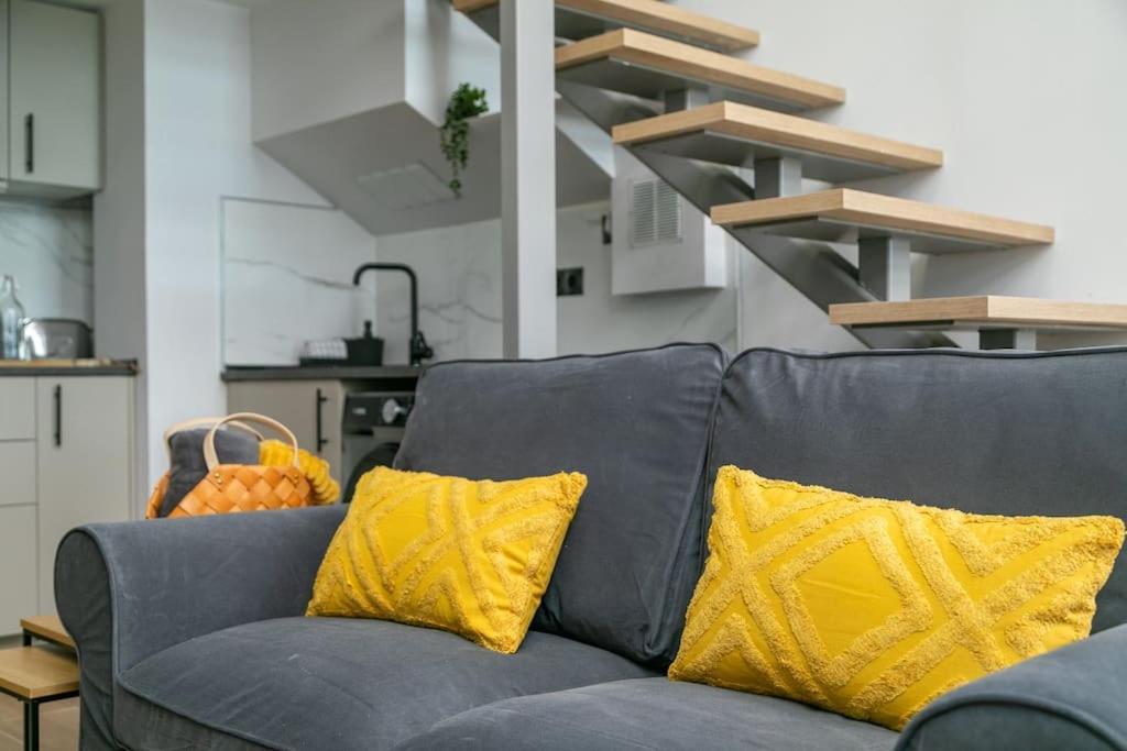 New Duplex In Front Of Palacio Vistaalegre Apartment *