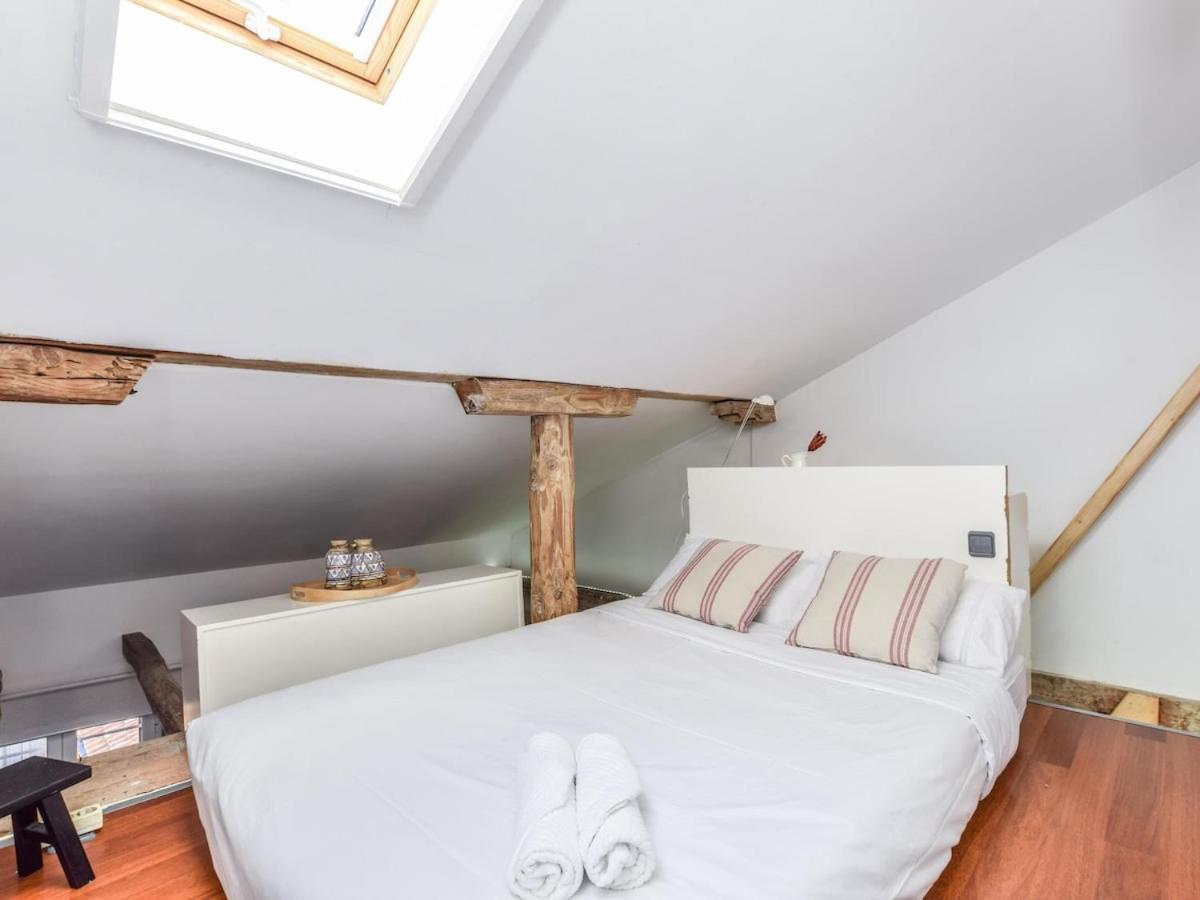 Apartment Con Doble Altura En Lavapies Madrid